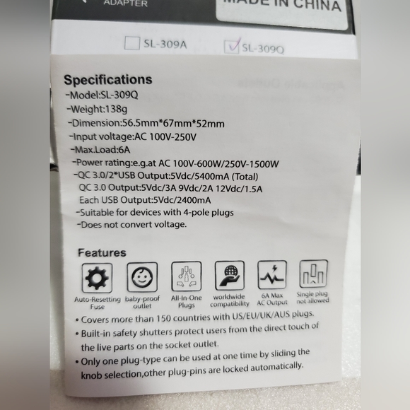 NIB Multi-Nation Travel Adapter with USB - Picture 7 of 12